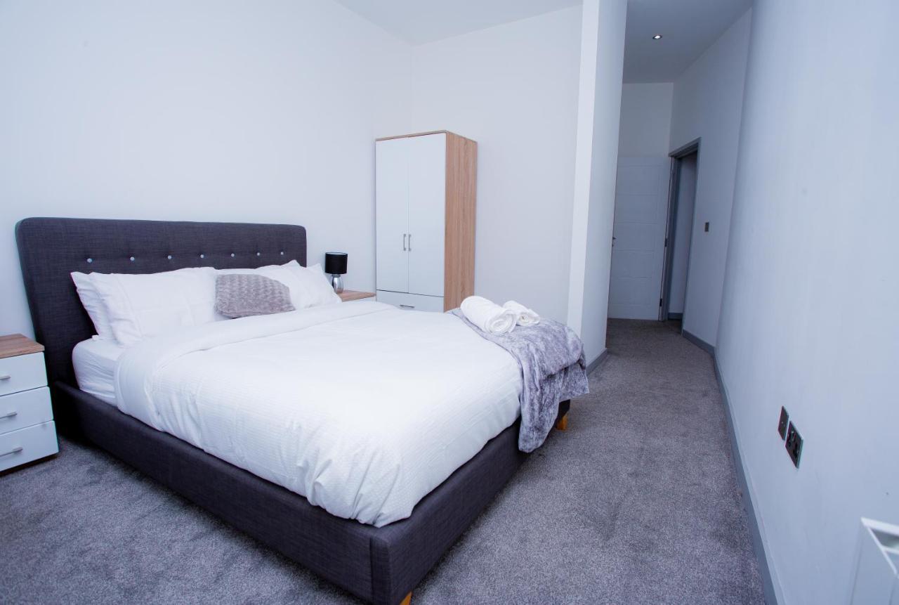 Spacious Urban City Apartment Ντόνκαστερ Εξωτερικό φωτογραφία