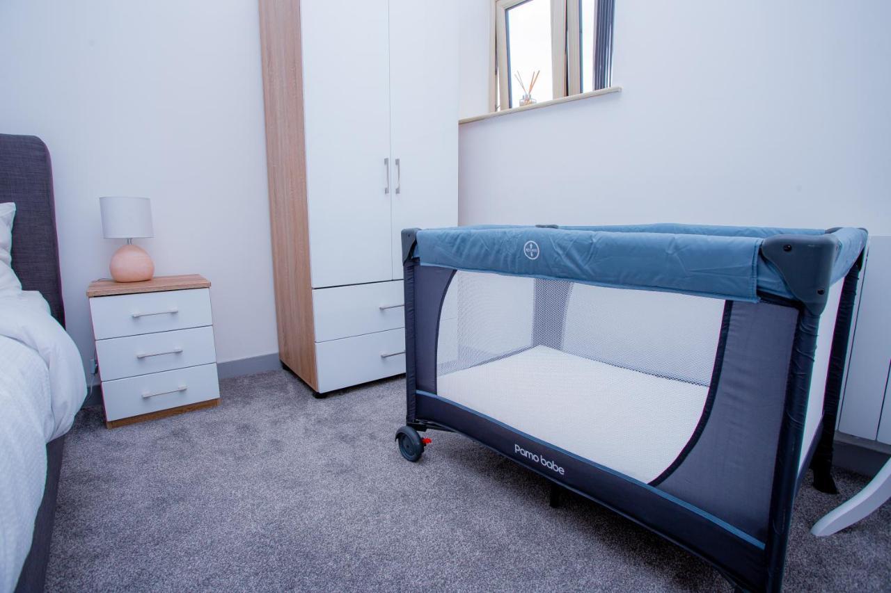 Spacious Urban City Apartment Ντόνκαστερ Εξωτερικό φωτογραφία